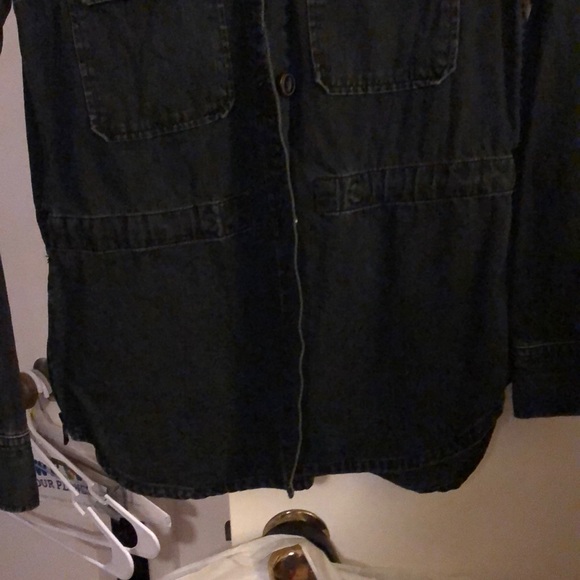 Shirt/Jacket - Picture 4 of 5